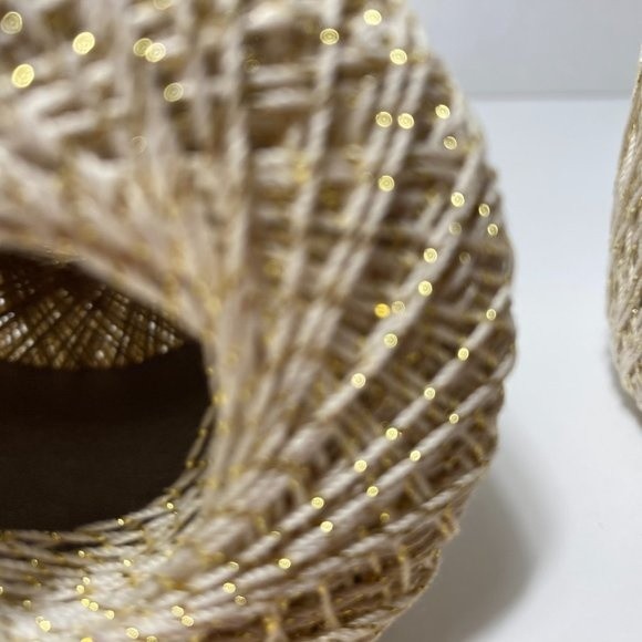 Aunt Lydia's Metallic Crochet Thread Natural/Gold - Picture 11 of 13